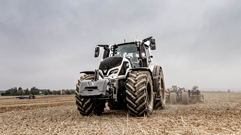 valtra-q-series-germany-img-5813-hires-1280x720.jpg