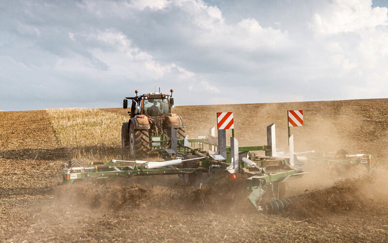 valtra-q-series-germany-img-7700-hires-1536x960.jpg