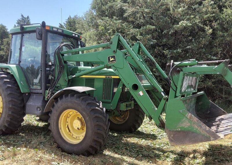 JD7210.jpg