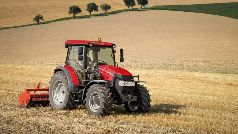 CASE-IH_FARMALL_A_ON-THE-FIELD_fin6-1280x720.jpg